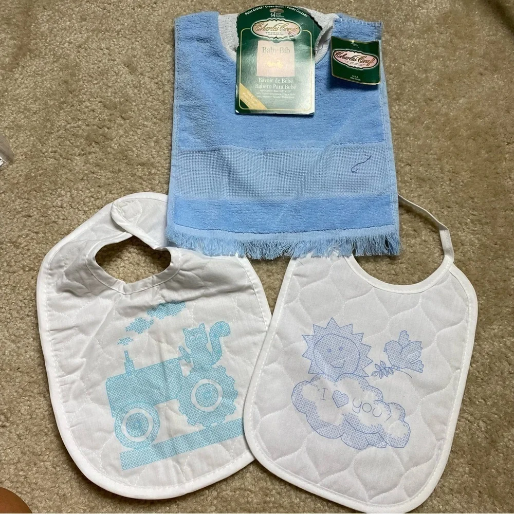 3 Deluxe Baby Bib 100% cotton crisscross pattern